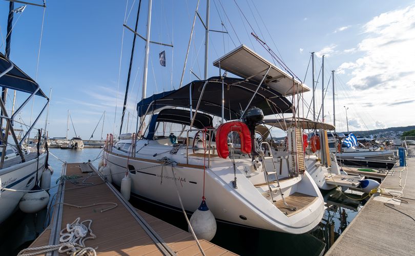 Sun Odyssey 44i