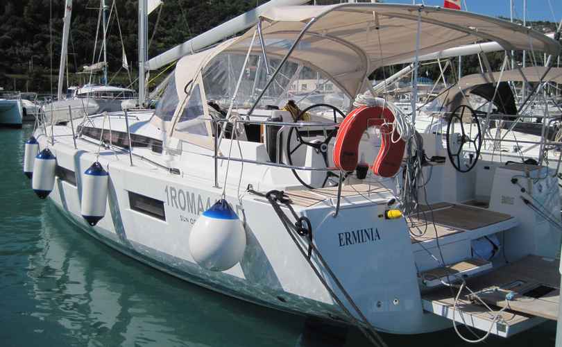 Sun Odyssey 440