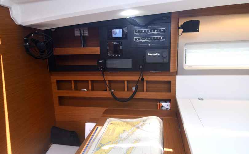 Sun Odyssey 440