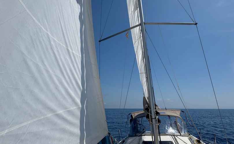 Sun Odyssey 440