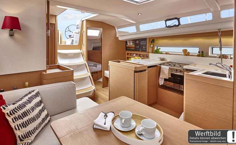 Sun Odyssey 440