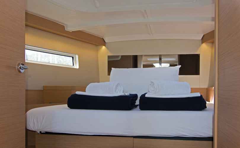 Sun Odyssey 440
