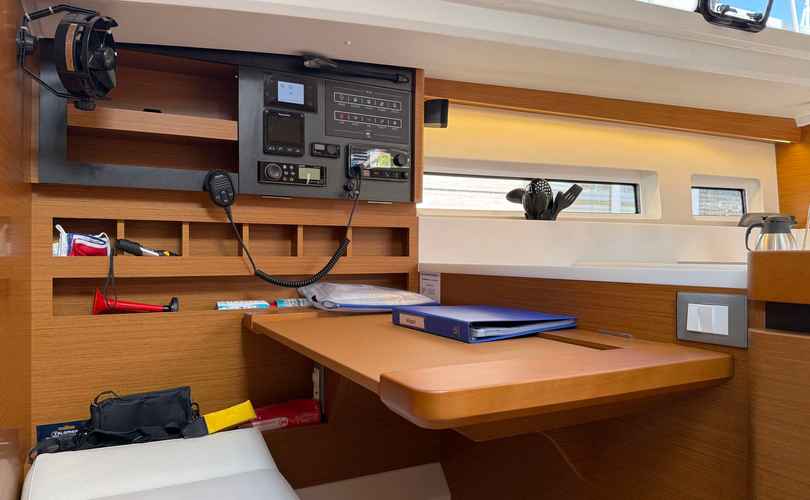 Sun Odyssey 440