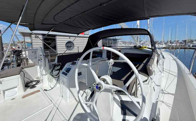 Sun Odyssey 440
