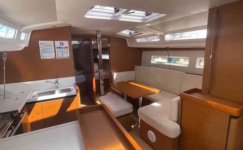 Photo Sun Odyssey 440 (2023)