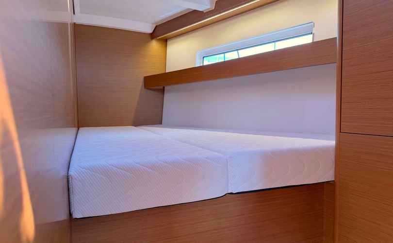 Sun Odyssey 440
