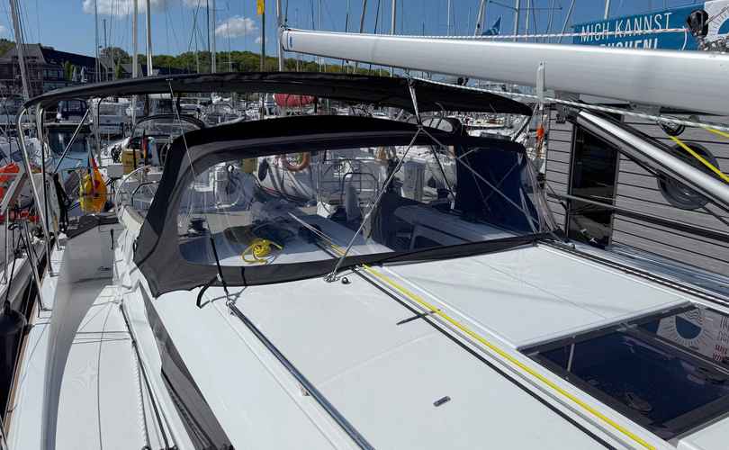 Sun Odyssey 440