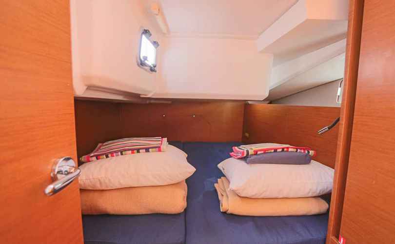 Sun Odyssey 440