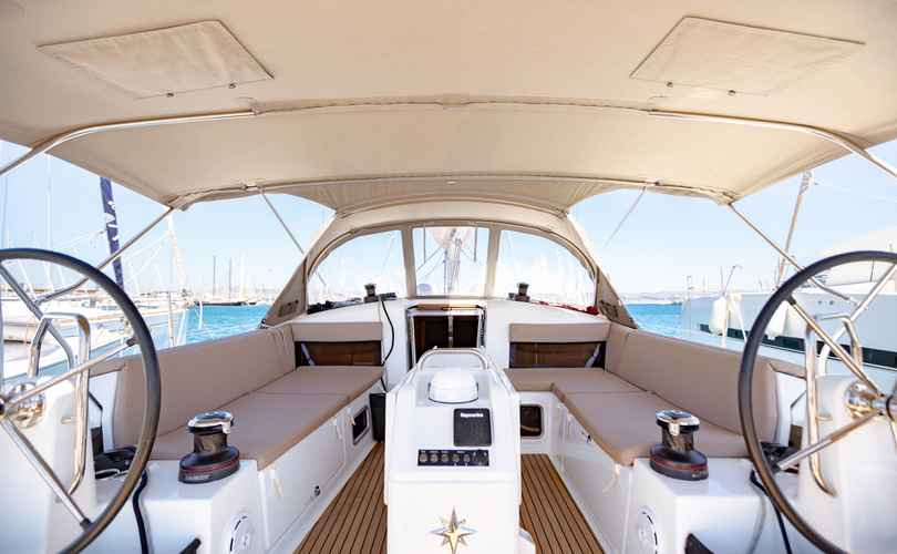 Sun Odyssey 440
