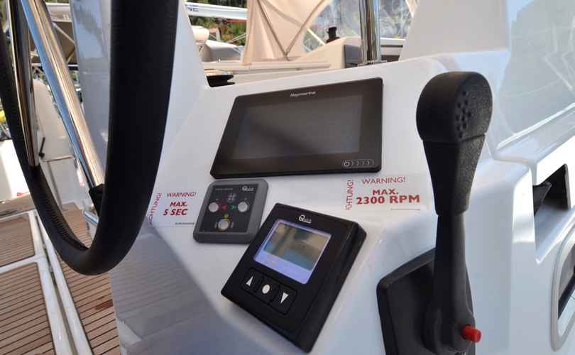 Sun Odyssey 440