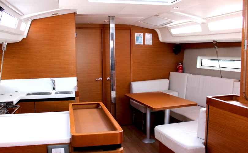 Photo Sun Odyssey 440 (Classic)