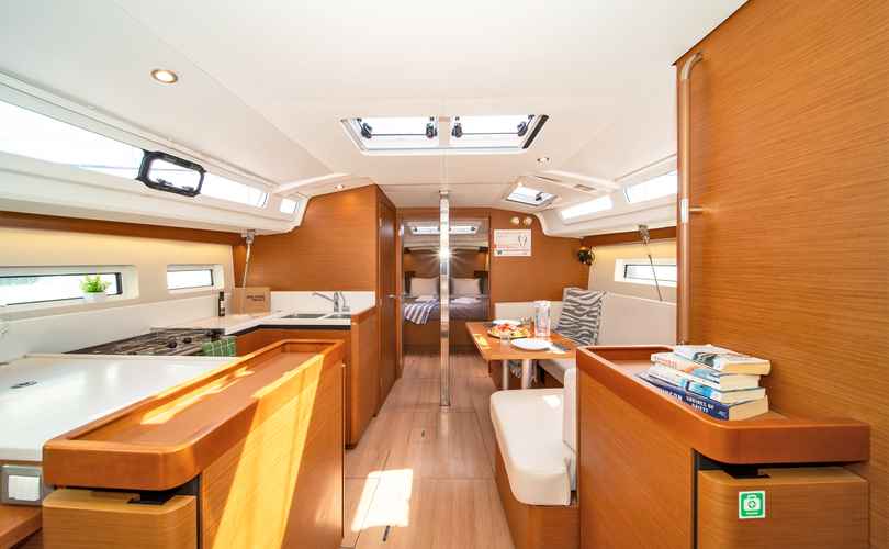 Photo Sun Odyssey 440 (2023)