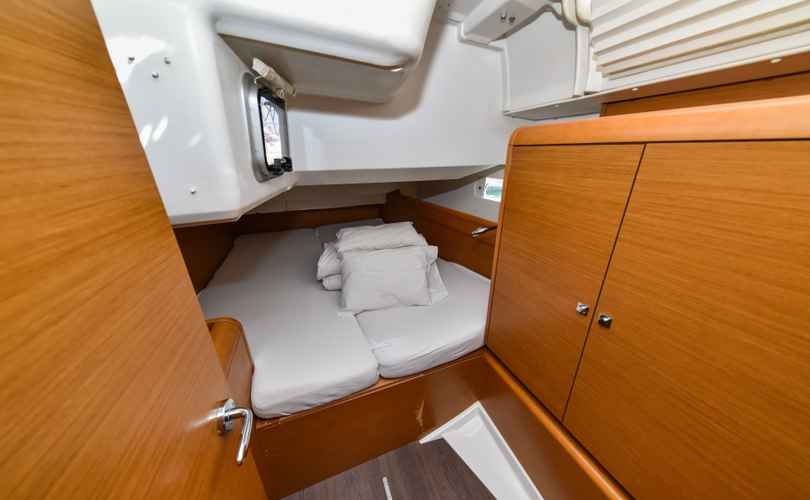 Sun Odyssey 449