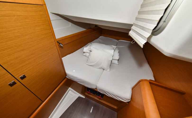 Sun Odyssey 449