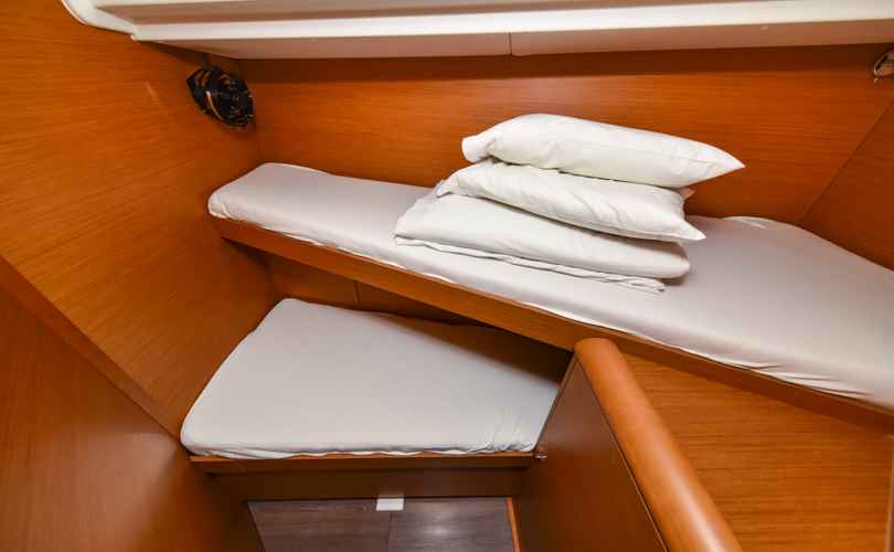 Sun Odyssey 449