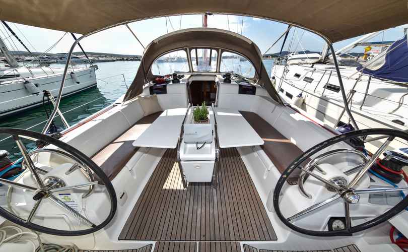 Sun Odyssey 449
