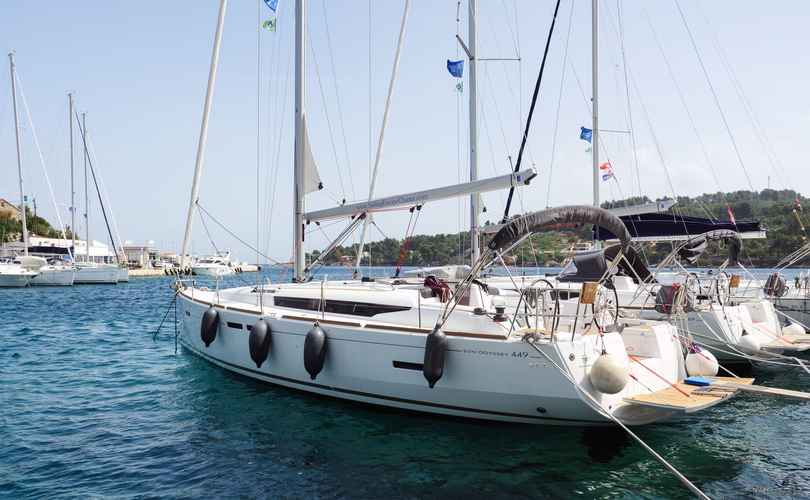Sun Odyssey 449