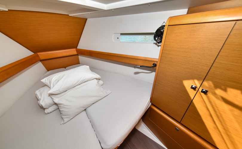 Sun Odyssey 449