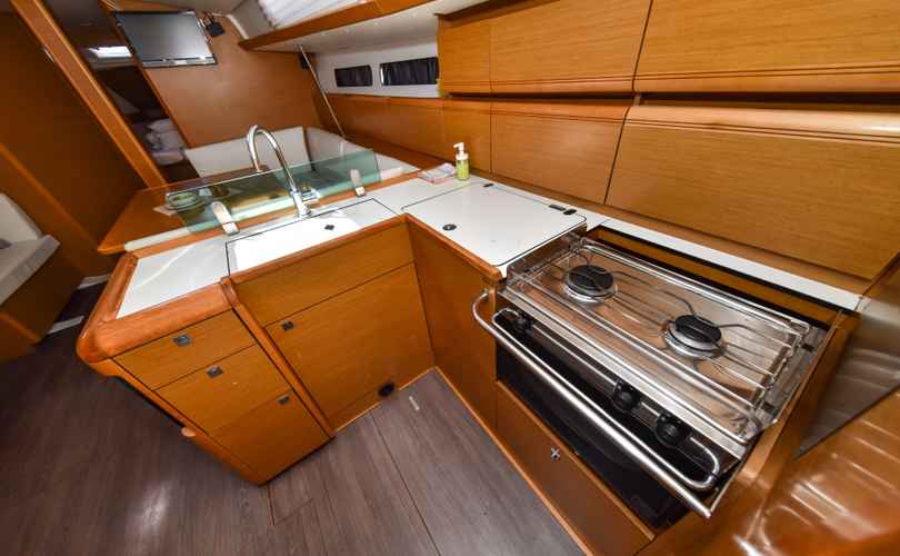 Sun Odyssey 449