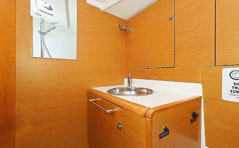 Photo Sun Odyssey 449 (2016)