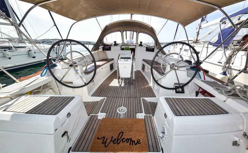 Sun Odyssey 449