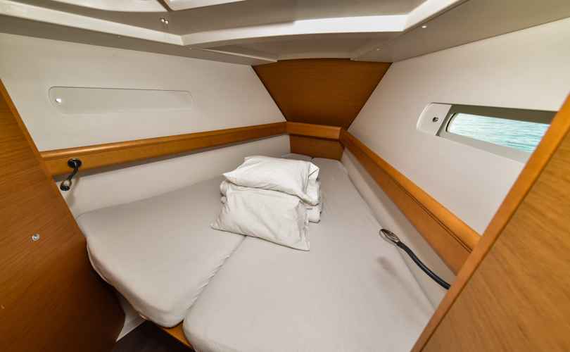Sun Odyssey 449