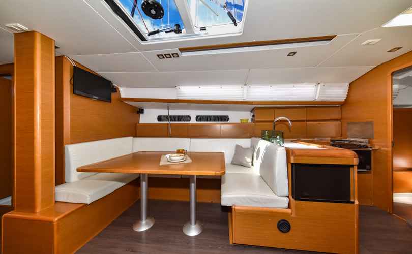 Sun Odyssey 449