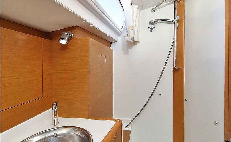 Photo Sun Odyssey 449 (2016)