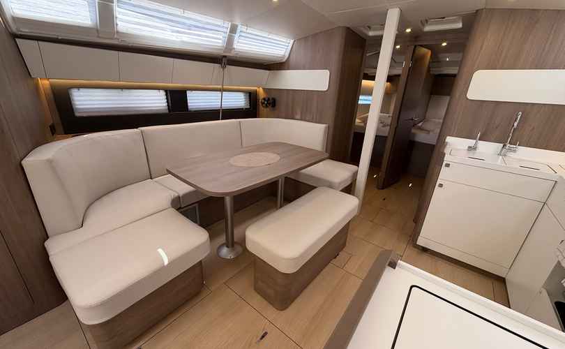 Sun Odyssey 455