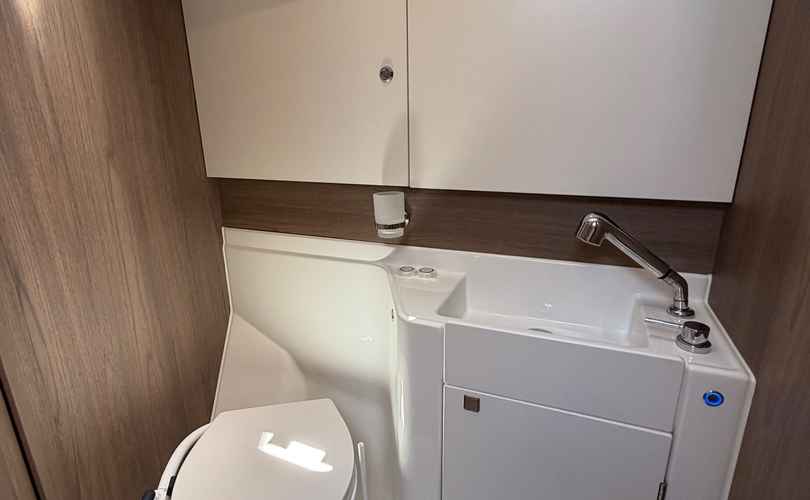 Sun Odyssey 455