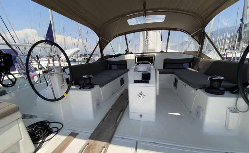 Photo Sun Odyssey 490 (2022)