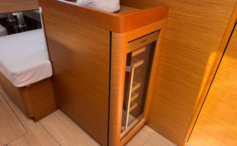 Sun Odyssey 490