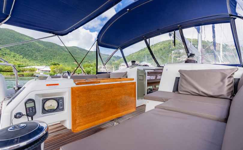 Sun Odyssey 490