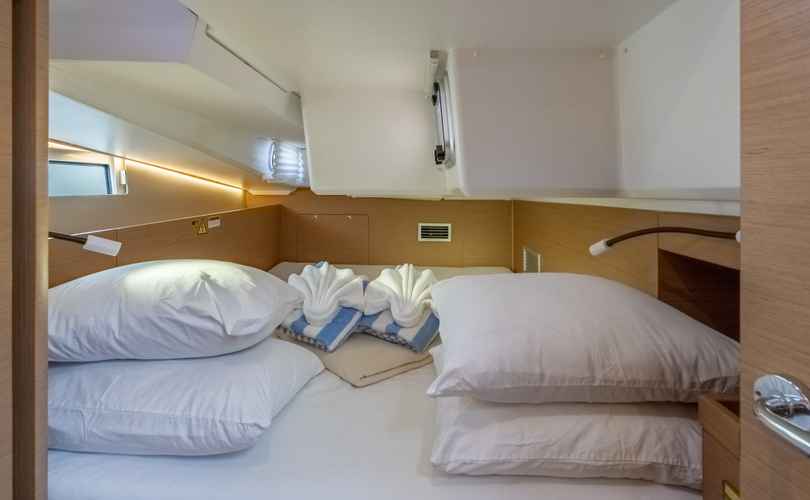 Sun Odyssey 490