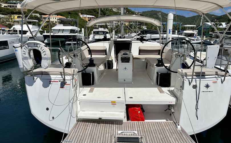 Sun Odyssey 490