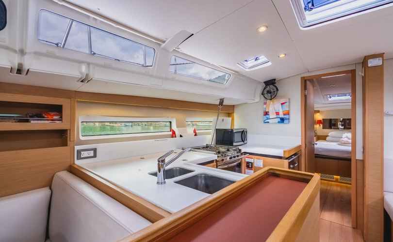 Sun Odyssey 490