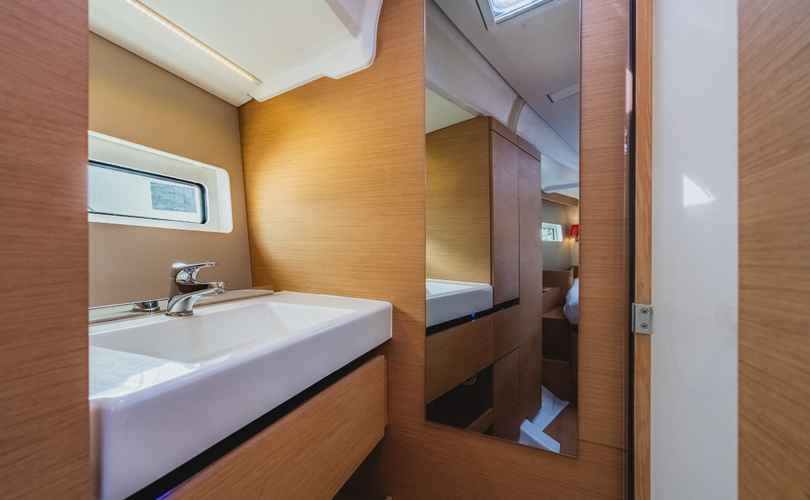Sun Odyssey 490