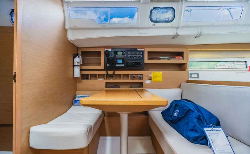 Sun Odyssey 490