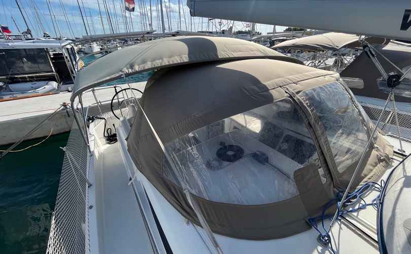 Sun Odyssey 490