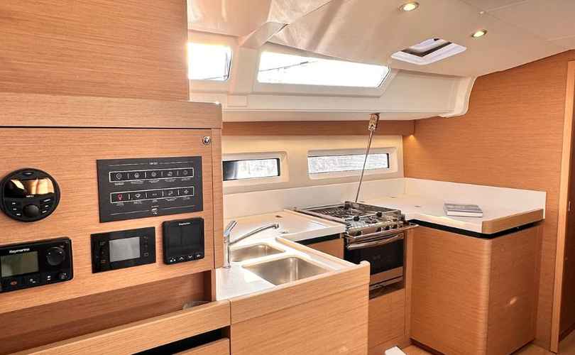 Photo Sun Odyssey 490 (2023)