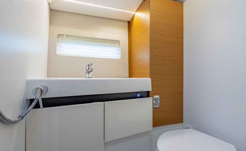 Sun Odyssey 490