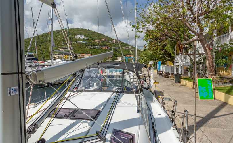 Sun Odyssey 490