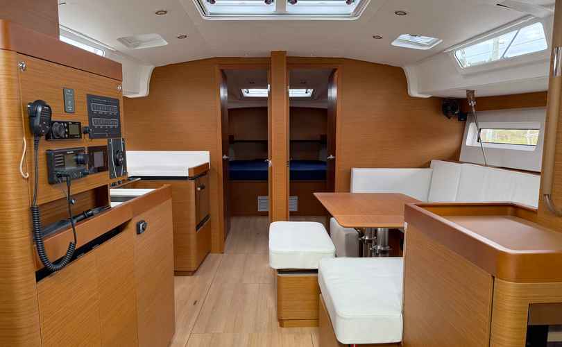 Sun Odyssey 490