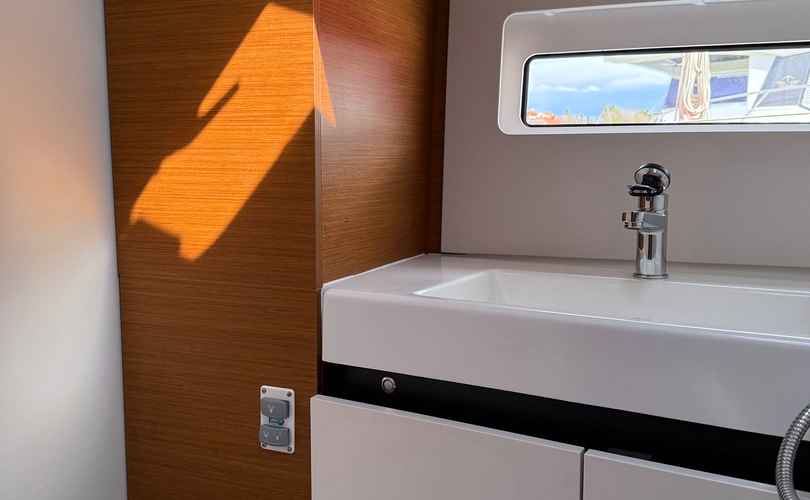 Sun Odyssey 490