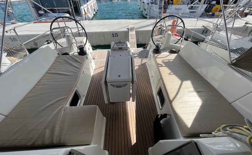 Sun Odyssey 490
