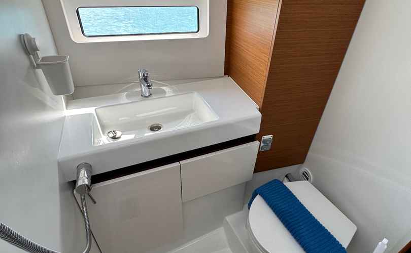 Sun Odyssey 490