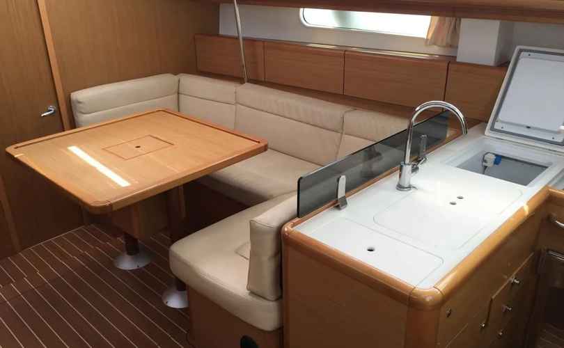 Photo Sun Odyssey 50 DS (2009)