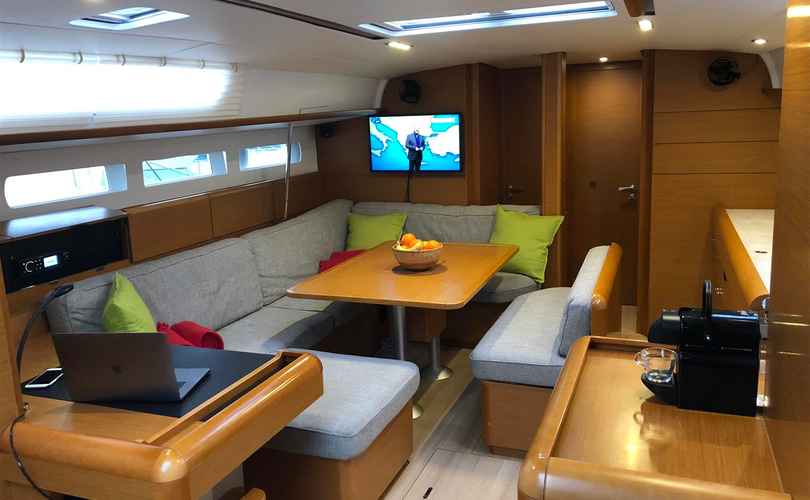 Photo Sun Odyssey 519 (2017)