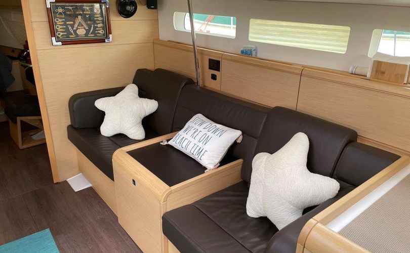 Photo Sun Odyssey 519 (2023)