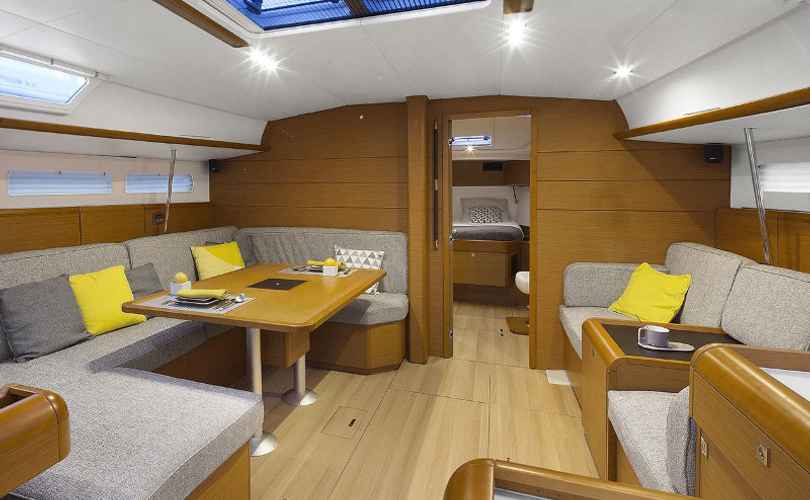 Sun Odyssey 519